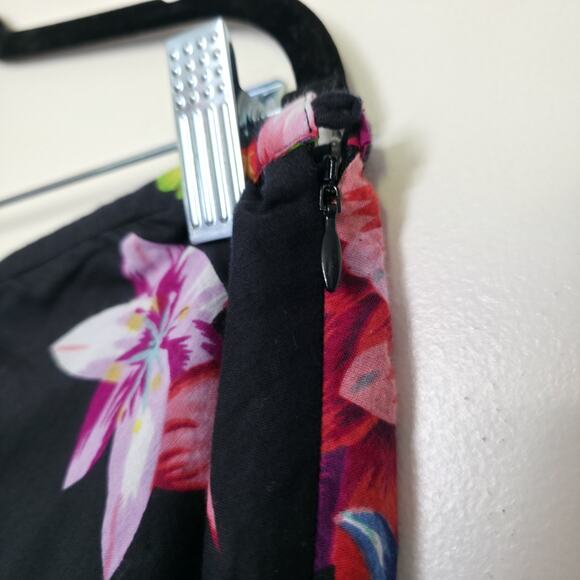 Pomodoro Floral Midi Skirt Womens UK 16 US 12 Black Multi Boho Cottage A-line - Picture 4 of 10